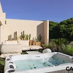 Caladea Locations De 5 étoiles, Piscine Chauffée *