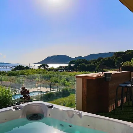 Caladea Locations De 5 Etoiles, Piscine Chauffee アパート *