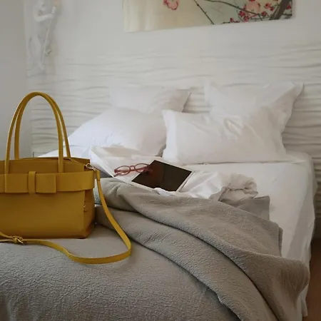 Caladea Locations De 5 Etoiles, Piscine Chauffee Apartment