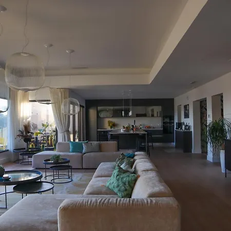 Apartment Caladea Locations De 5 Etoiles, Piscine Chauffee