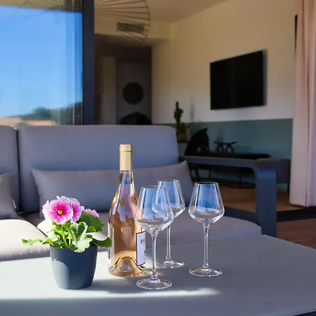 Caladea Locations De 5 Etoiles, Piscine Chauffee Apartment Porto-Vecchio (Corsica)