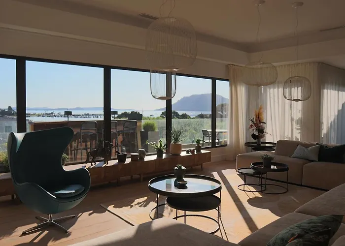 Apartment Caladea Locations De 5 Etoiles, Piscine Chauffee *