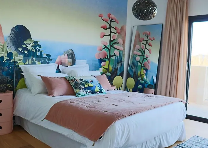 Caladea Locations De 5 Etoiles, Piscine Chauffee Apartment